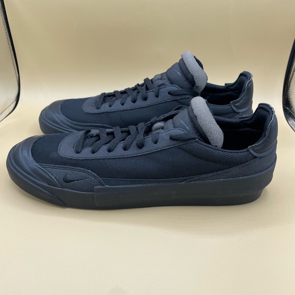 Size 12 Men/ Women Nike Drop-Type Mesh Triple Black
